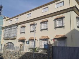 ALBERGUE LA TIÑOSA, hostel in Priego de Córdoba