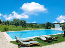 Casa Mahalia - Calme et Campagne, hotell sihtkohas Carril