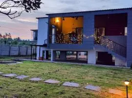 Serene Farmhouse near Bangalore