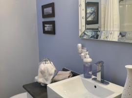 Whitehorse Wonder, hotel s parkovan&iacute;m vo Whitehorse