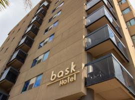 Bask Hotel at Big Rock Landing: Morehead City şehrinde bir otel