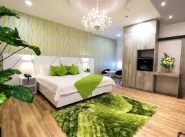 Luma Plaza Hotel