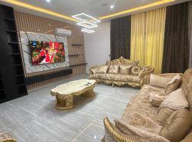 Luxury Villa within Abuja Sanctuary, αγροικία στην Αμπούζα