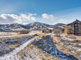 All-Season Heber City Condo with Stunning Views!, hotel with parking in Heber City