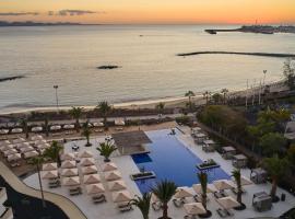 Dreams Lanzarote Playa Dorada Resort & Spa โรงแรมในปลายาบลังกา