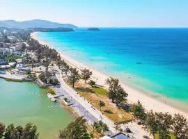 Holiday Inn Resort Phuket Karon Beach, an IHG Hotel