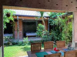 Villa di Bukit Lawang: LocalDailyLife, near Jungle, hotel di Bukit Lawang