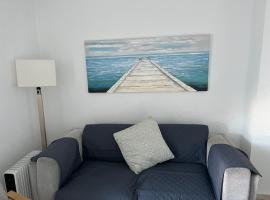 Magn&iacute;fico Piso con Vistas a la R&iacute;a, hotel de playa en Punta Umbr&iacute;a