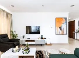 2 bedroom Space Available