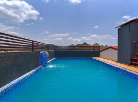 Mangal Residency Rooftop Pool, hotel near Maharana Pratap Airport - UDR, Udaipur