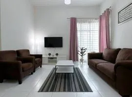 Cosy House For Family Or Group In Bukit Beruang Melaka