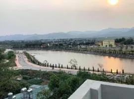 Minh Thủy Hotel - 32 Nguyễn Chí Thanh, DB - by BAY LUXURY