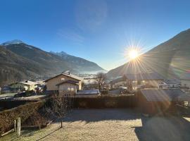 Panorama Apartments Semslach, hotel v destinaci Obervellach