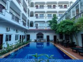 Golden Bakong Boutique