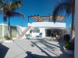 Puerto San Carlos Bay House & Tours -1st & 2nd Floor-, holiday home in San Carlos