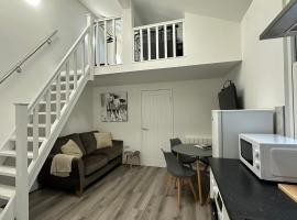 Newly refurbished Studio flat Colwyn Bay, apartamento em Colwyn Bay