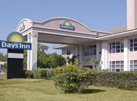 Days Inn by Wyndham Gainesville University, hotel v destinácii Gainesville v blízkosti letiska Gainesville Regional Airport - GNV