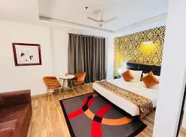 Qotel Hotel AT Residency Kaushambi Anand Vihar