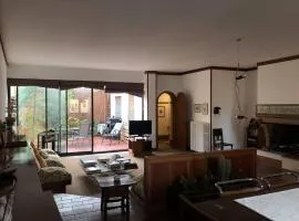 Luxury apartment big lounge fireplace 2 terraces B