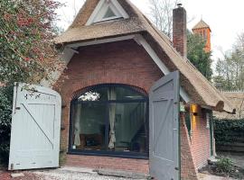 Cottage Guest House in Wassenaar เกสต์เฮาส์ในวัสเซนนาร์