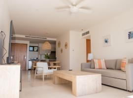 Solaria Cabo 105 CHS, хотел в El Pueblito