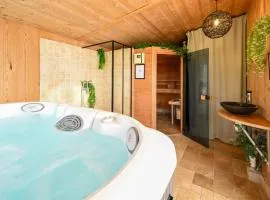 Ker Gana Sauna, jacuzzi, poêle à bois