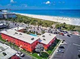Ocean view studio with heated pool