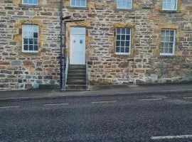 Cullen Holiday Home