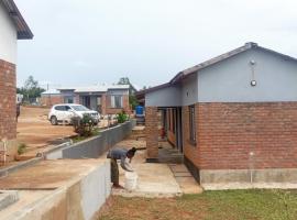 dunduzu village lodge, hotel Mzuzu városában