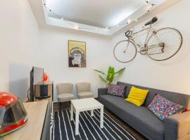 Remodeled historical apartment in the City center, מלון בפונדאו