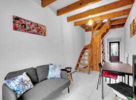 Plaisance-Du-Touch Petite maison calme avec jardin, apartment in Plaisance-du-Touch
