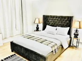 LaVida Exclusive Guest House, Free Parking (Rm#2)