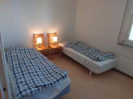 Large Apartment, Quality Company Accommodation., hotel in Sundsvall