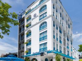 Santori Hotel And Spa, hotel u gradu 'Da Nang'