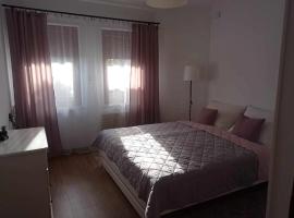 Apartament Herberta、Oborniki Śląskieの格安ホテル