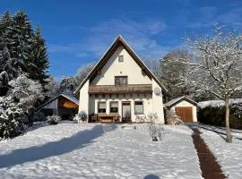 Messe- & Ferienhaus Gertraud am Ludwigskanal, 24 h Self Check-In, Gratis parken