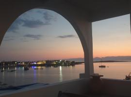 Sunset Holiday House – hotel z parkingiem w mieście Archangelos
