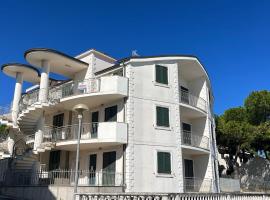 Casa Vacanze da Mary, hotel v destinaci Porto Recanati