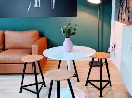 Rooftop Art Apartment, E-Roller,Ausblick,WLAN,TV