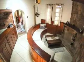 Casa Colonial com lareira