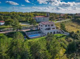 Luxury Villa Gradin, hotel em Gračišče