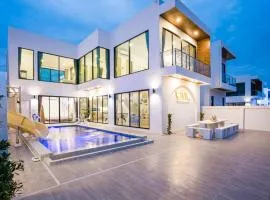 Eva Pool Villa Pattaya