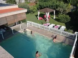 Chalet con piscina y diversión Ría de Vigo