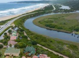 Wilderness deckhouse. views!/sun/sea/river/kayaks, hotel u gradu Vildrnes