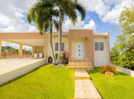 Arenales Vacational House, hytte i Isabela