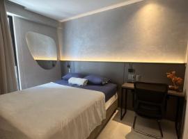 FLAT aconchegante e moderno, 100m do mar, hotell i Cabedelo