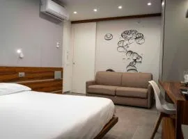 B&B Rakel Home