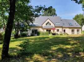 Logis Saponine Chambres d'Hôtes au calme en Touraine, hotel v destinaci Savonnières