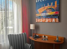 Hotel Ambiente, khách sạn gần Sân bay Dortmund - DTM, Dortmund