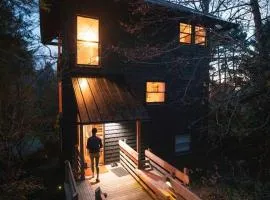 Oregon Coast Modern at Neahkahnie Beach